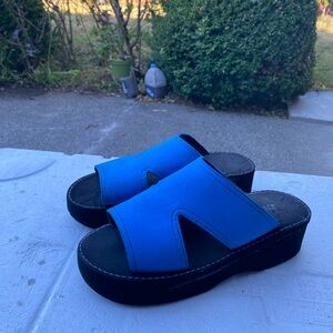 Hawai Surfe Women’s Blue Slide Lightweight Platform Sandals Size 7